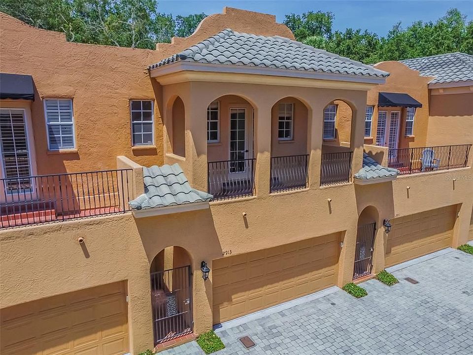 1st image of 2913 Hansen Manor Ln