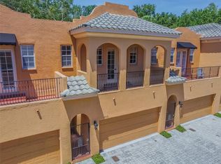 2913 Hansen Manor Ln, Tampa, FL 33611