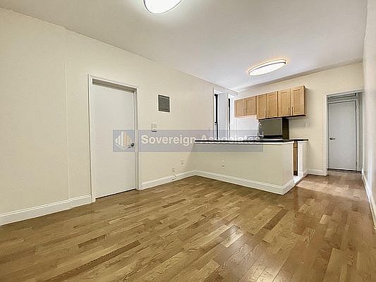 1st image of 2 Pinehurst Ave #41A