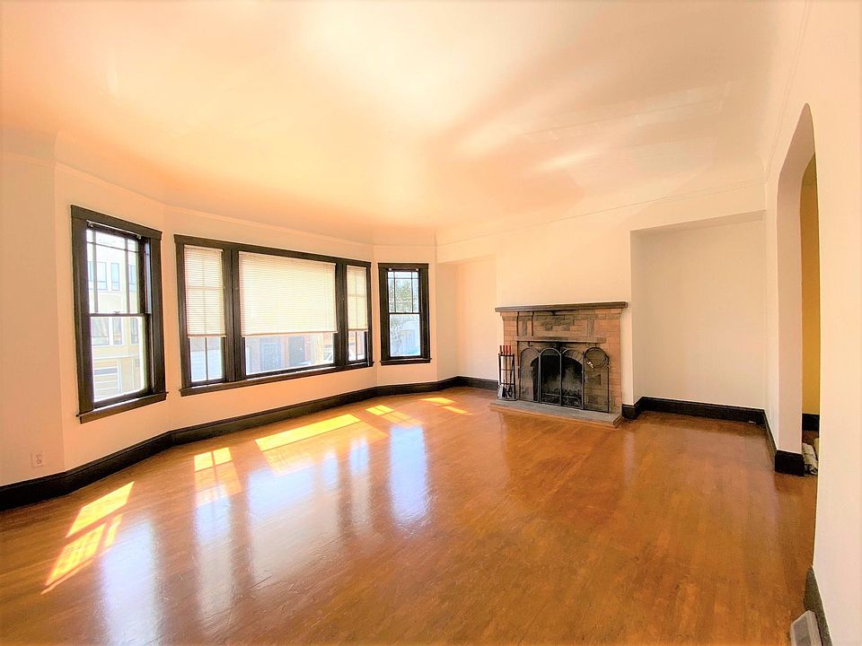 1st image of 441 22nd Ave