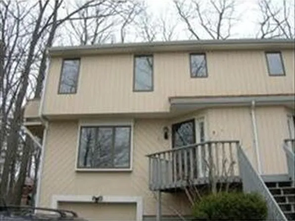 311 Maple Ave, Shrewsbury, MA 01545
