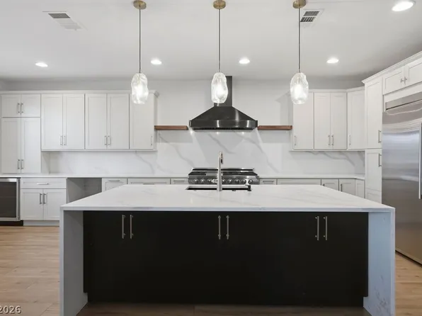 10327 Parkview Mountain Ave, Las Vegas, NV 89166