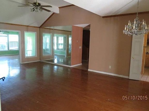 2nd image of 981 Portabella Ln