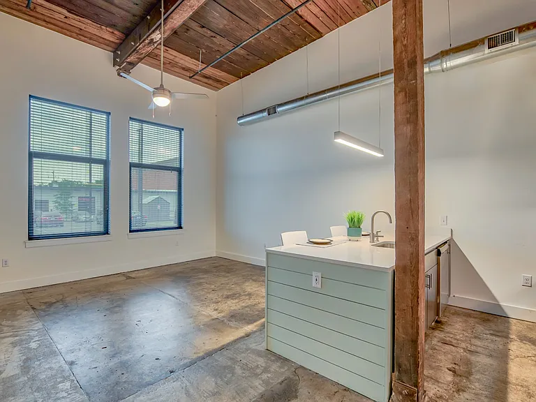 Port City Apartments — Photo 39