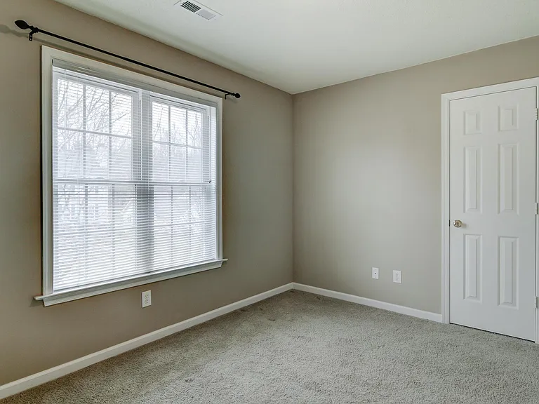 5803 Broadleaf Rd — Photo 9