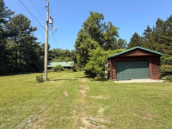 3rd image of 69272 Ironwood Dr