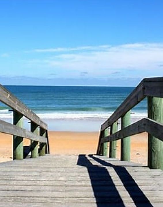 STAIRS TO BEACH