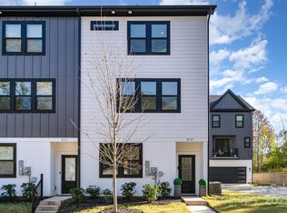 8735 Nolley Ct, Charlotte, NC 28270