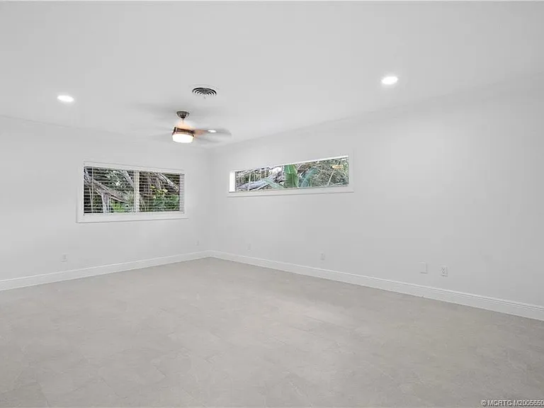1230 NW Fork Rd — Photo 15