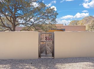 2120 Conejo Dr, Santa Fe, NM 87505