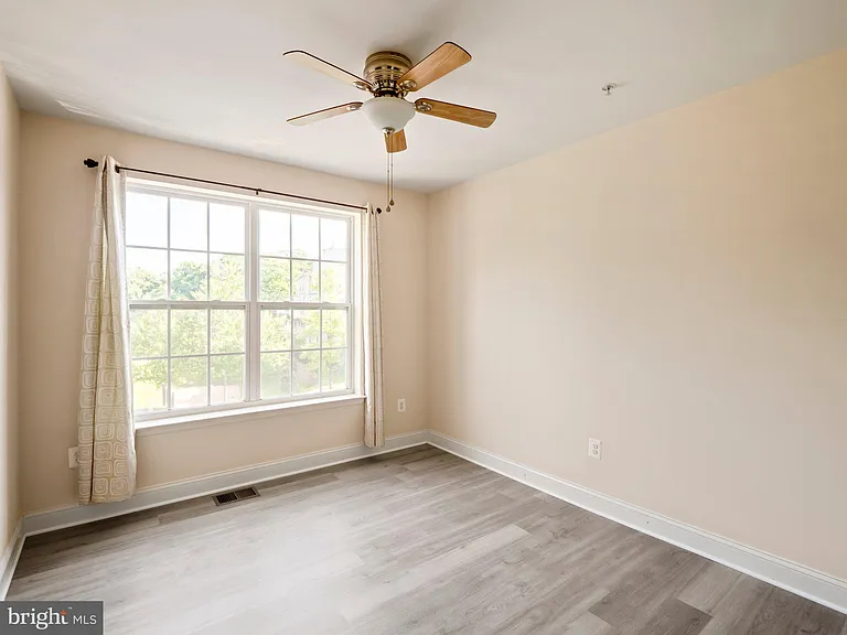 304 Orchard Ridge Dr — Photo 22