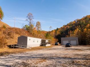12220 State Highway 476, Hazard, KY 41701