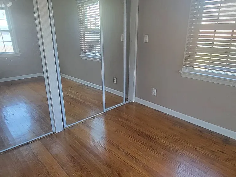 610 Lindegar St — Photo 13