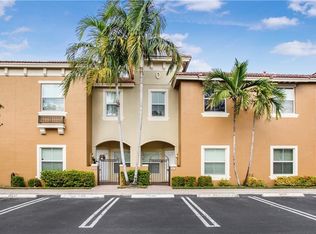 219 Lake Monterey Cir, Boynton Beach, FL 33426