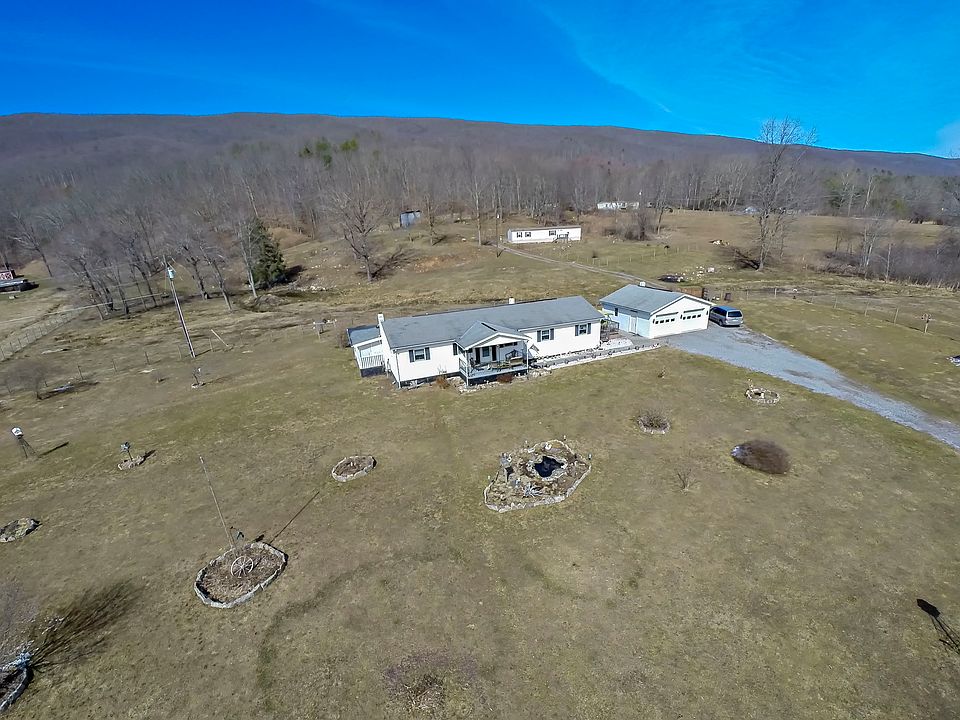 1st image of 52 Briarwood Ln