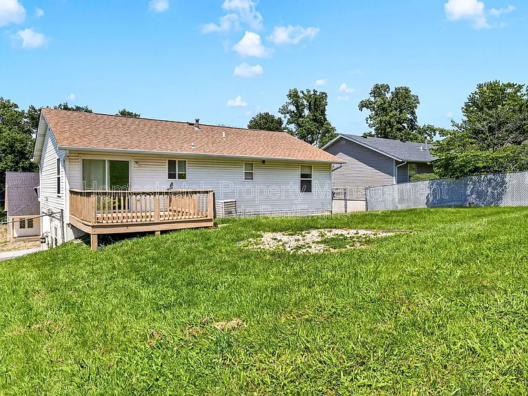 10608 Canter Way — Photo 8