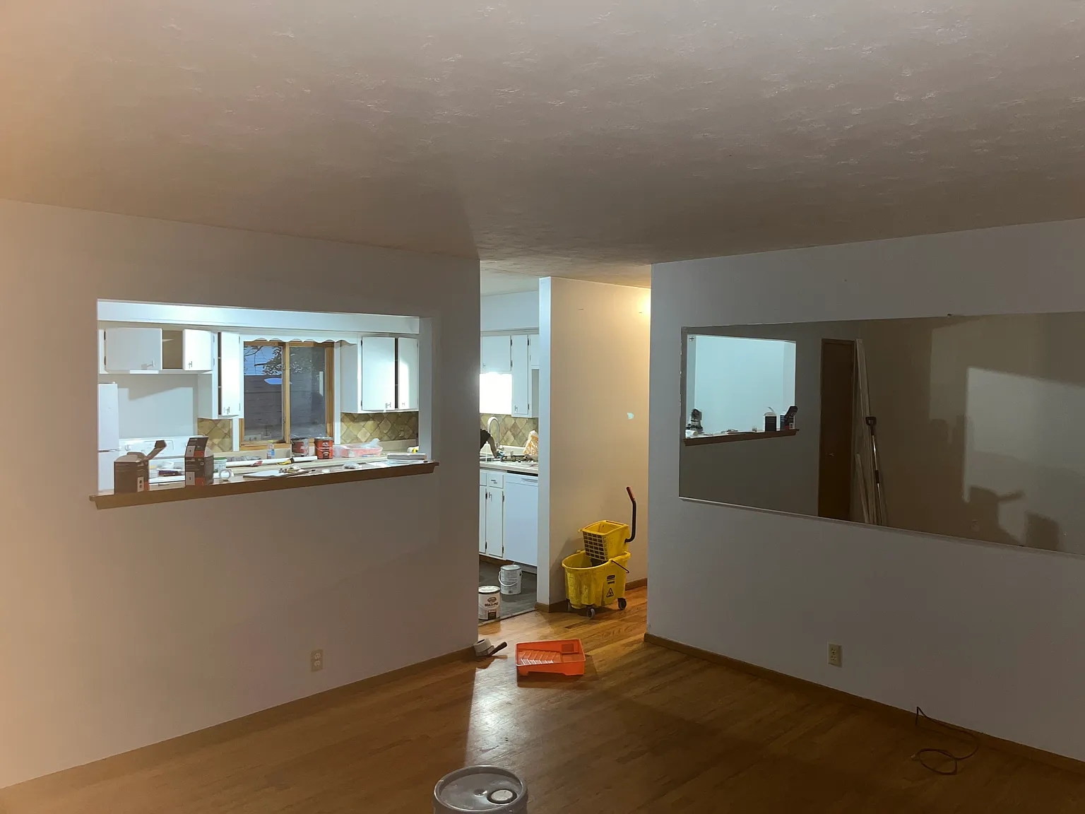 3 bed, 1178 sqft, $1,800 — Photo 3