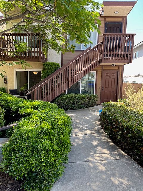 Walk way in front of front room