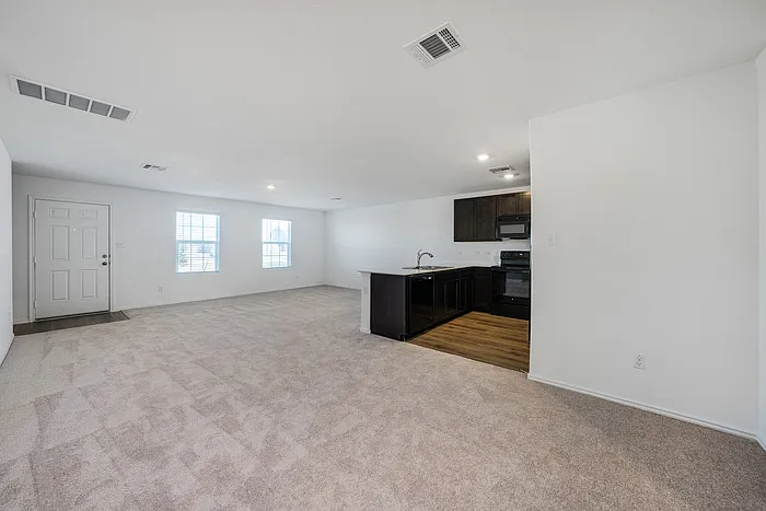 1131 Largemouth Ln — Photo 5