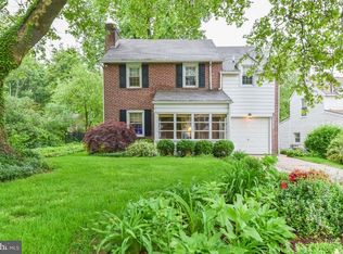 49 W Salisbury Dr, Wilmington, DE 19809