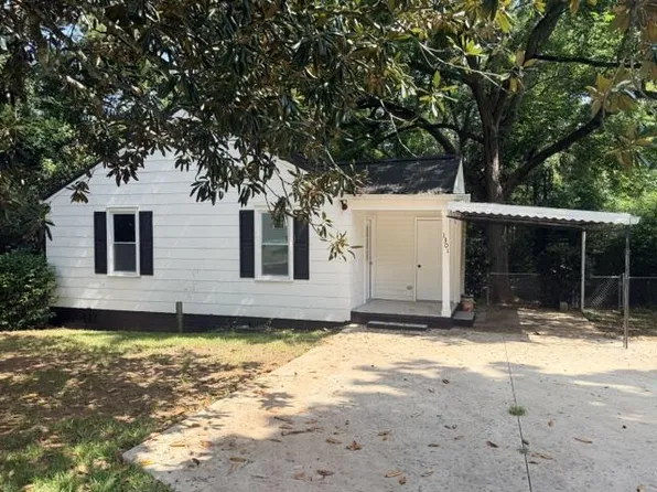 1301 N Clark St, Milledgeville, GA 31061