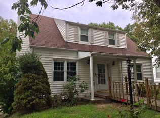 639 Oak Ridge Dr, Neosho, MO 64850