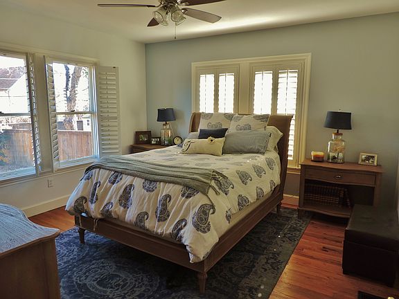 5th image of 2115 Ashland Ave
