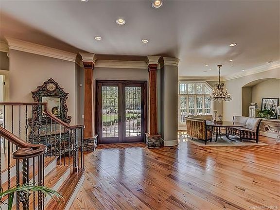 4th image of 175 Rehoboth Ln #727