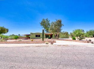 821 W Calle De Julio, Green Valley, AZ 85614