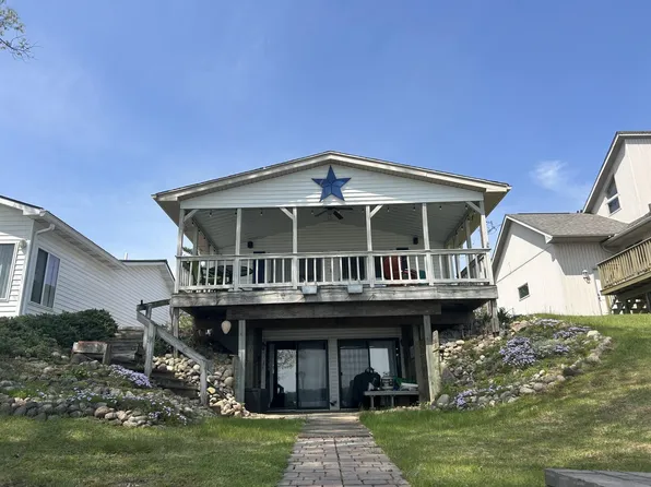 1750 Pratt Lake Rd, Gladwin, MI 48624