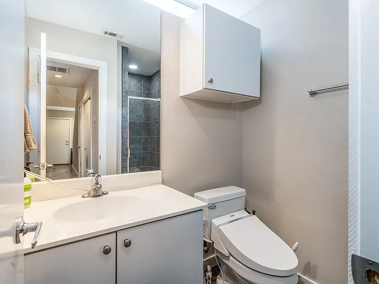1304 Arthur St — Photo 15