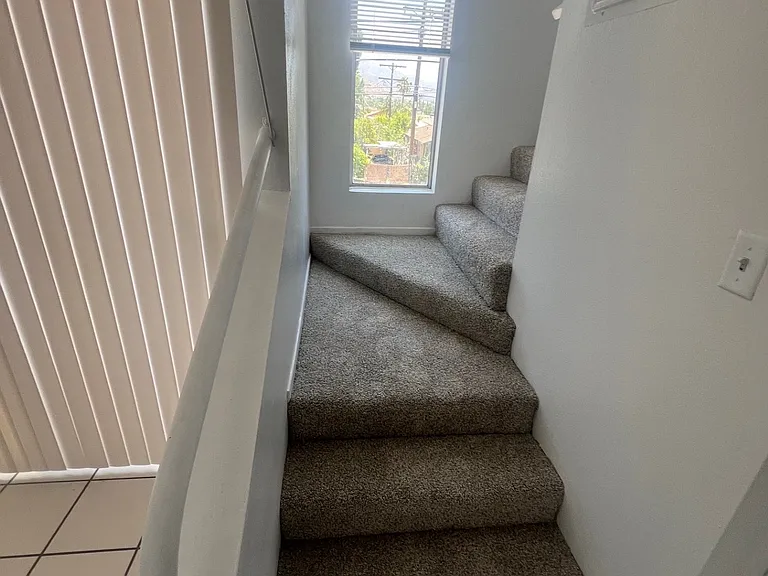 7615 N Hollywood Way #101 — Photo 5