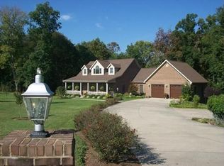 421 Mark Welborn Rd, Somerset, KY 42503