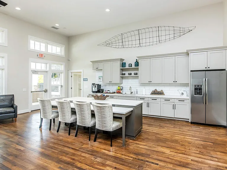 Riverstone Apartments at Long Shoals — Photo 105