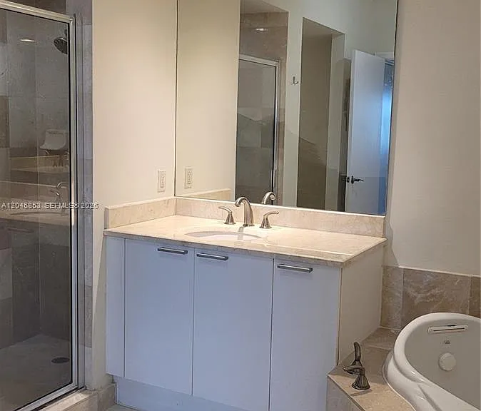 14951 Royal Oaks Ln #1105 — Photo 16