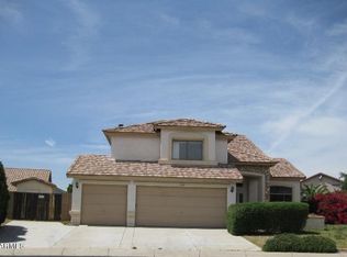 15744 W Paradise Ln, Surprise, AZ 85374