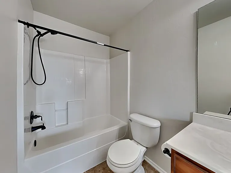 2165 Robin Ridge Ln — Photo 8