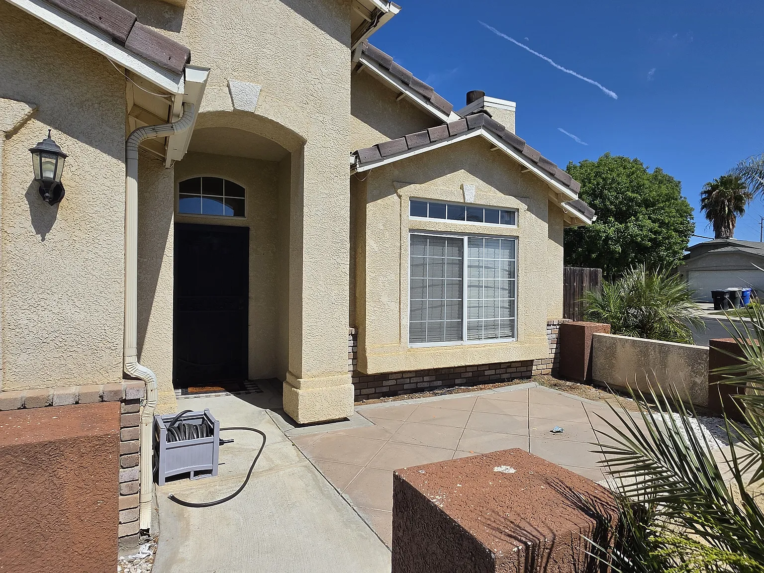 3 bed, 1506 sqft, $2,200 — Photo 3