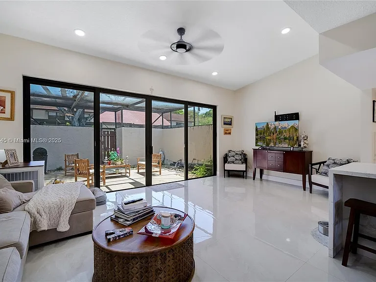 13370 SW 89th Ter #E — Photo 6