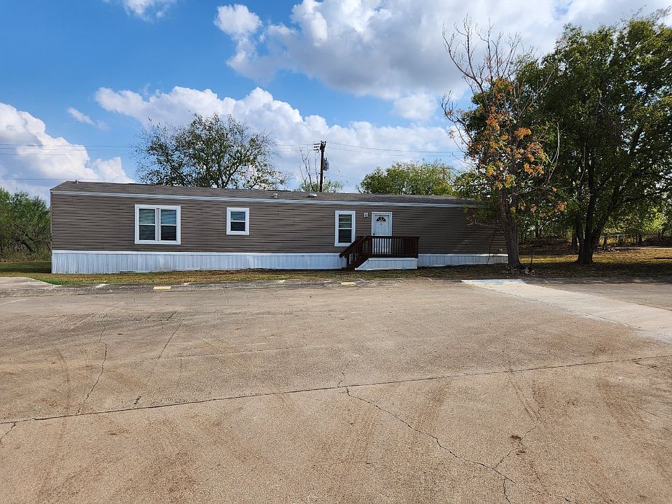 1st image of 153 Elm Leaf Ln