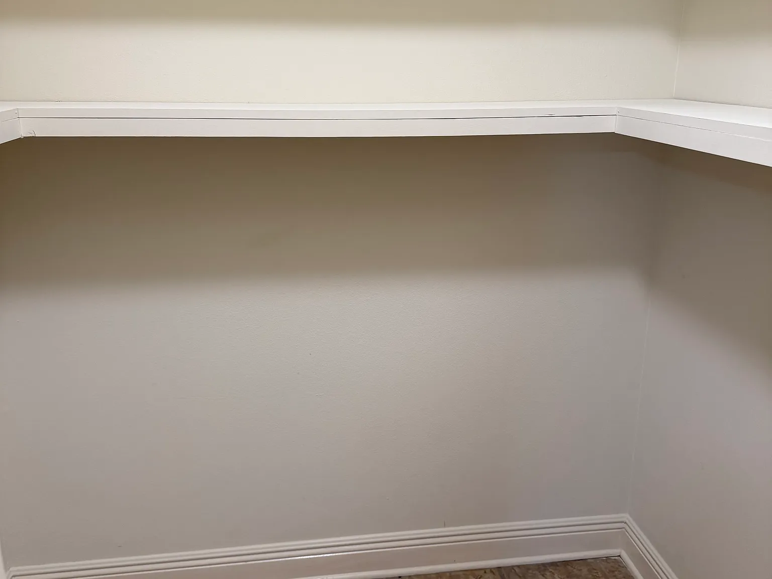 2 bed, 1250 sqft, $1,425 — Photo 4