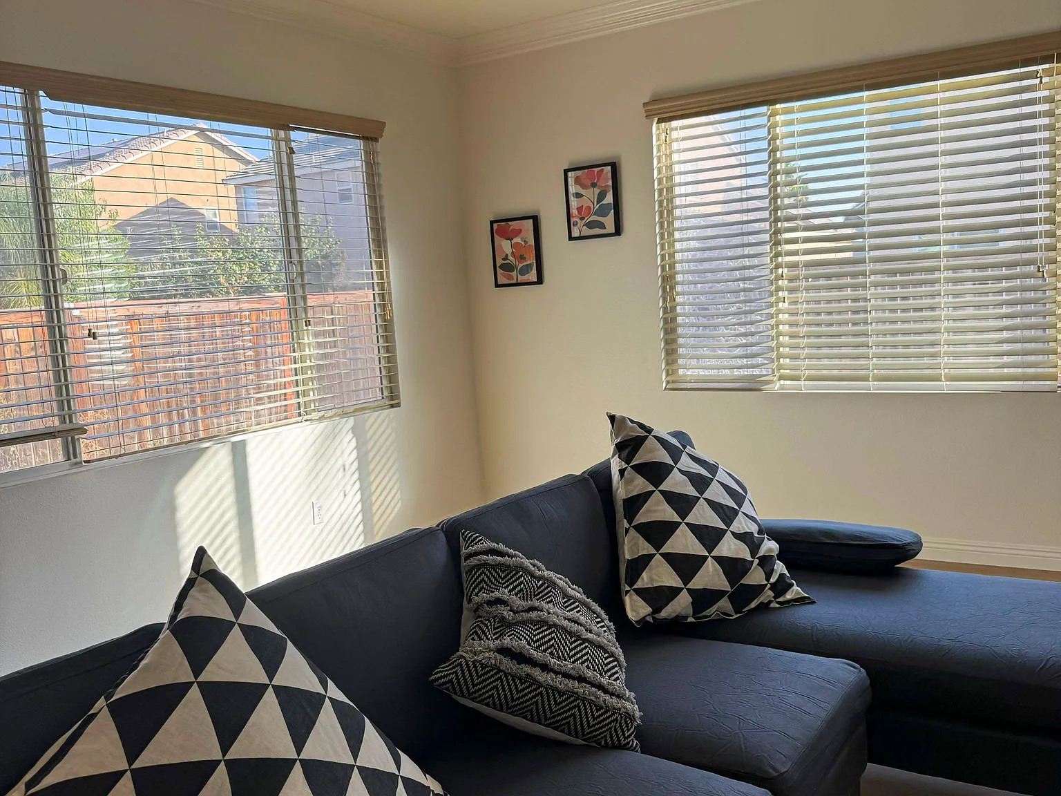 4 bed, 4.0 bath, 3349 sqft, $905 — Photo 4
