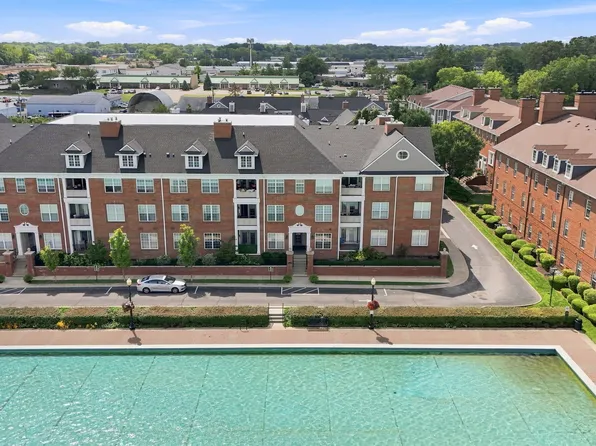 451 American Way N APT 2G, Carmel, IN 46032