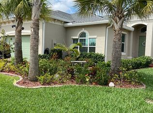 11117 SW Sunrise Lake Dr, Port Saint Lucie, FL 34987