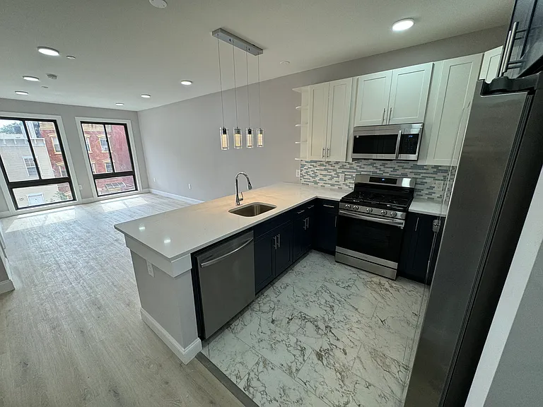 342 Communipaw Ave #1 — Photo 3