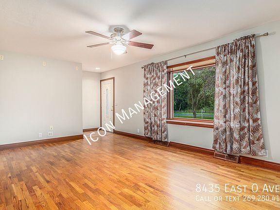 4th image of 8435 E O Ave