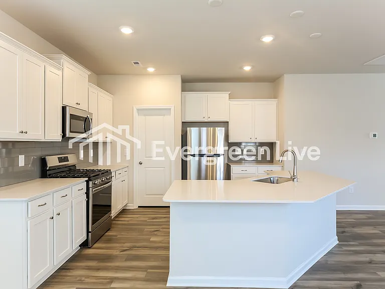 302 Willow Wynter Ln — Photo 7