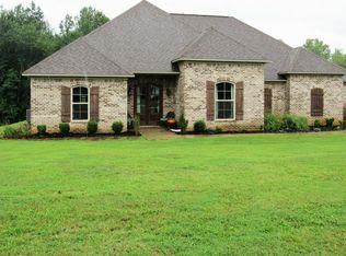 163 Darlington Oaks Dr, Belden, MS 38826