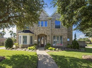1702 Glen Falls Ln, Pearland, TX 77581