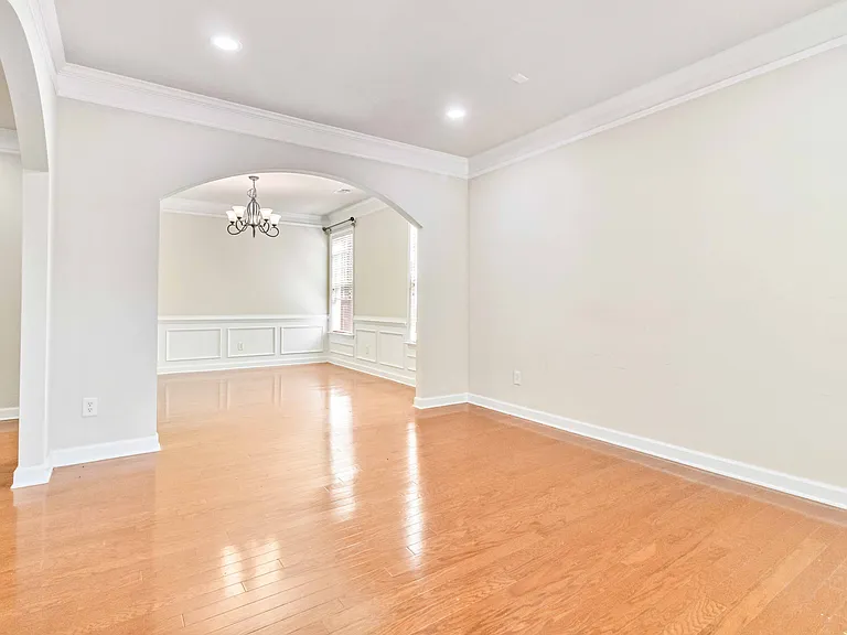 4840 Shiloh Springs Rd — Photo 6